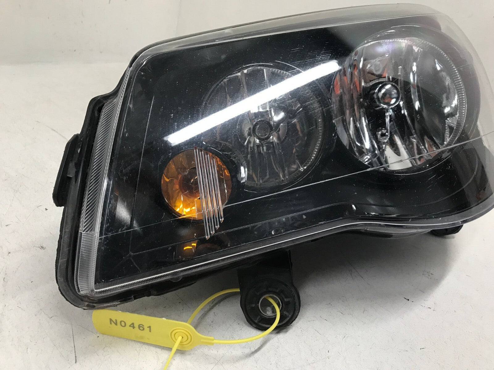 Headlight Damaged Driver LH 11-18 Dodge Grand Caravan 2014-2016 Town & Cntry OEM