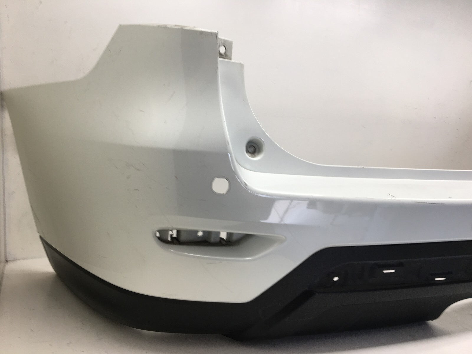 Rear Bumper Cover Nissan Pathfinder S SL Platinum w/o Sensor 2013-2016 Original