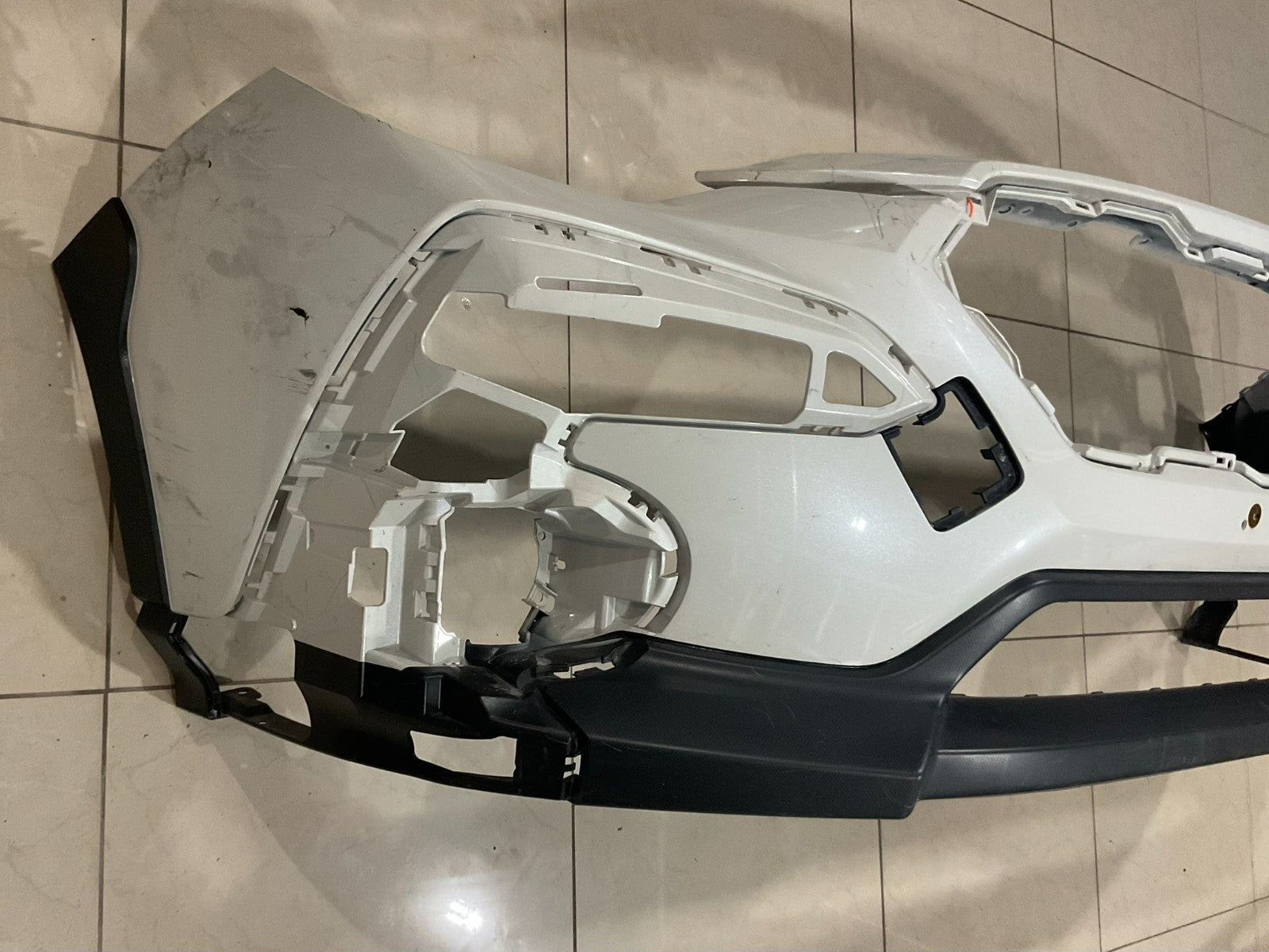 Front Bumper Cover White 2024 Subaru XV Crosstrek 57704fn200 OEM