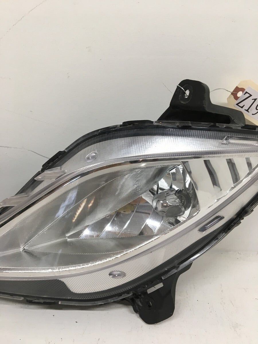 Foglight Damaged Fog Driving light Damaged Hyundai Sonata 11-15 92201-4R000 OEM