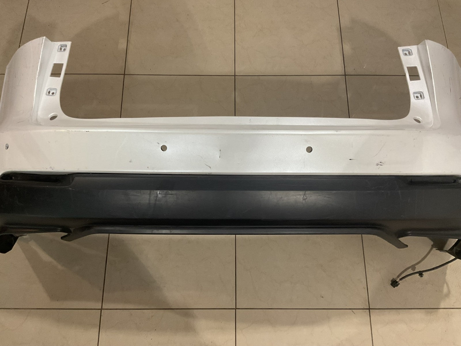 Rear Bumper Cover White Lexus NX300 2018-21 52169-78030 OEM
