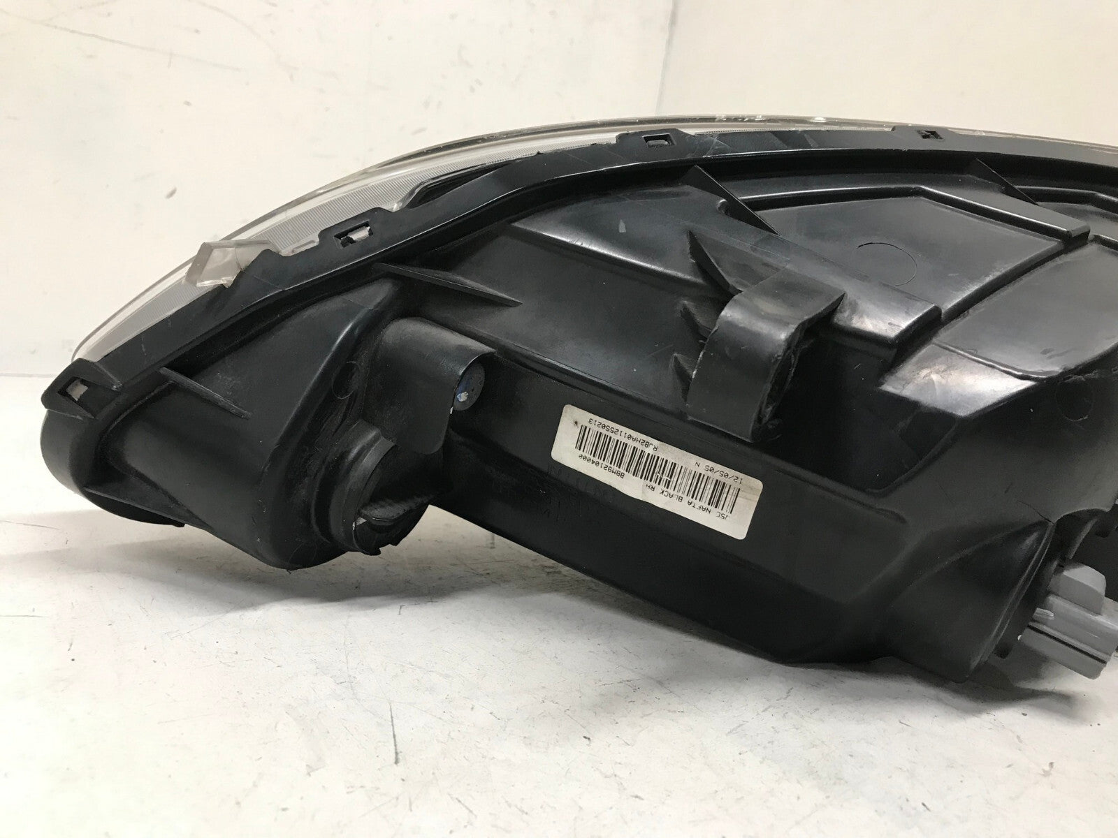 Headlight Damaged Right RH Passenger 11-14 Chrysler 200 68088066AG OEM