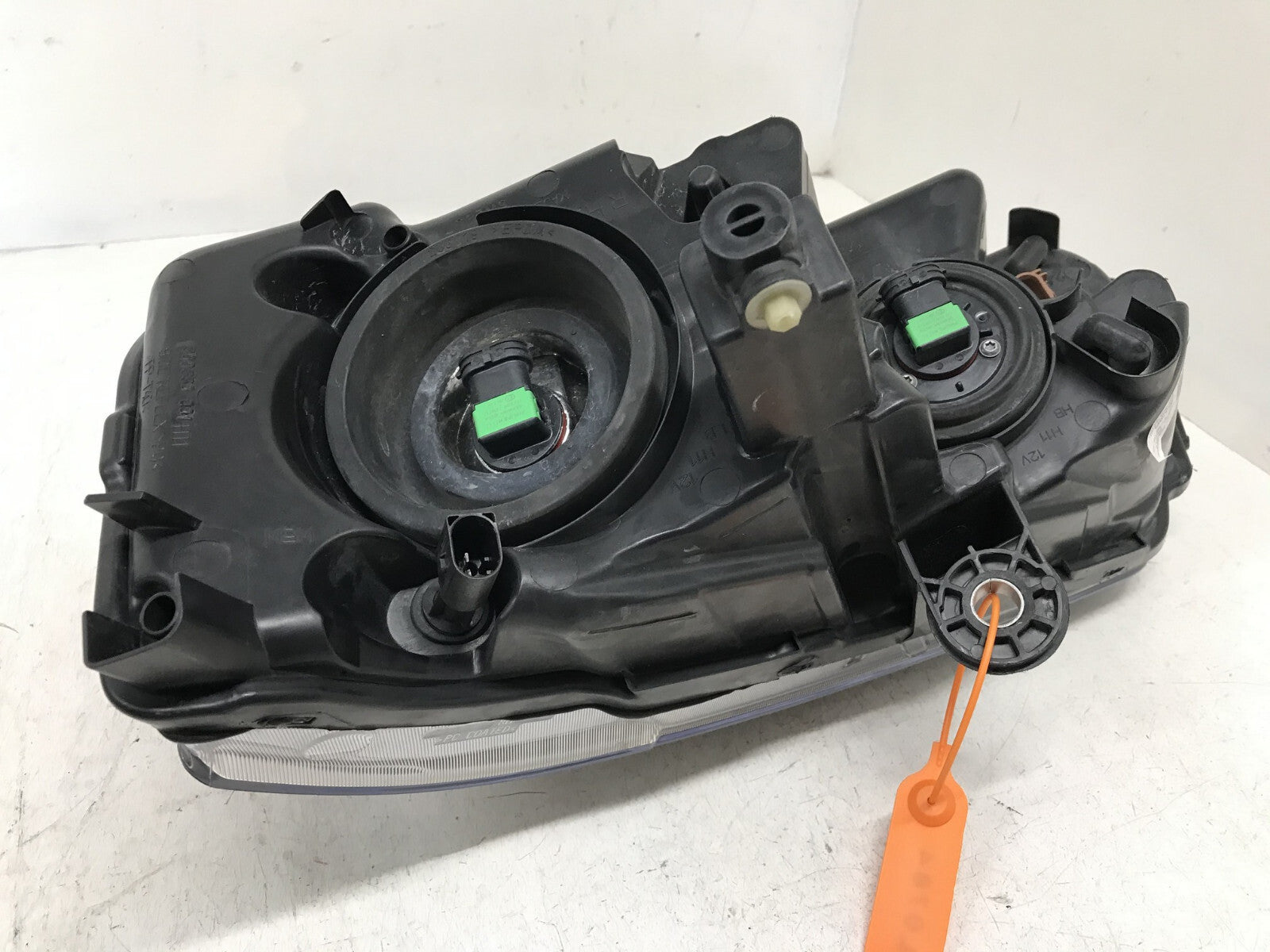 Halogen Headlight Damaged RH Right Dodge grand Caravan 2011-20 68206500AD OEM