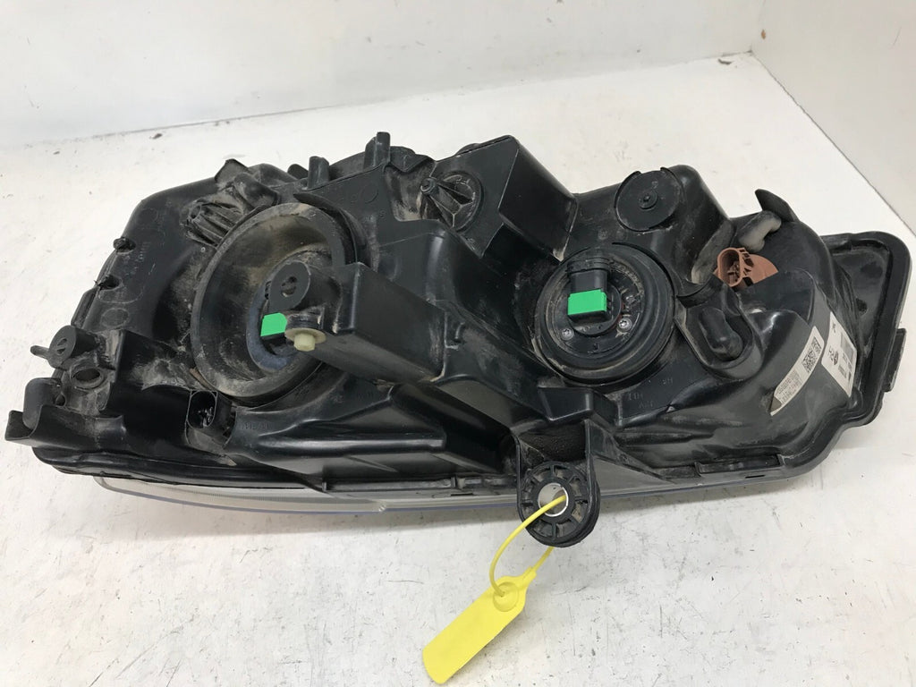 Headlight Damaged Right RH 08-16 Chrysler Town & Co 11-20 Caravan 5113336AG OEM