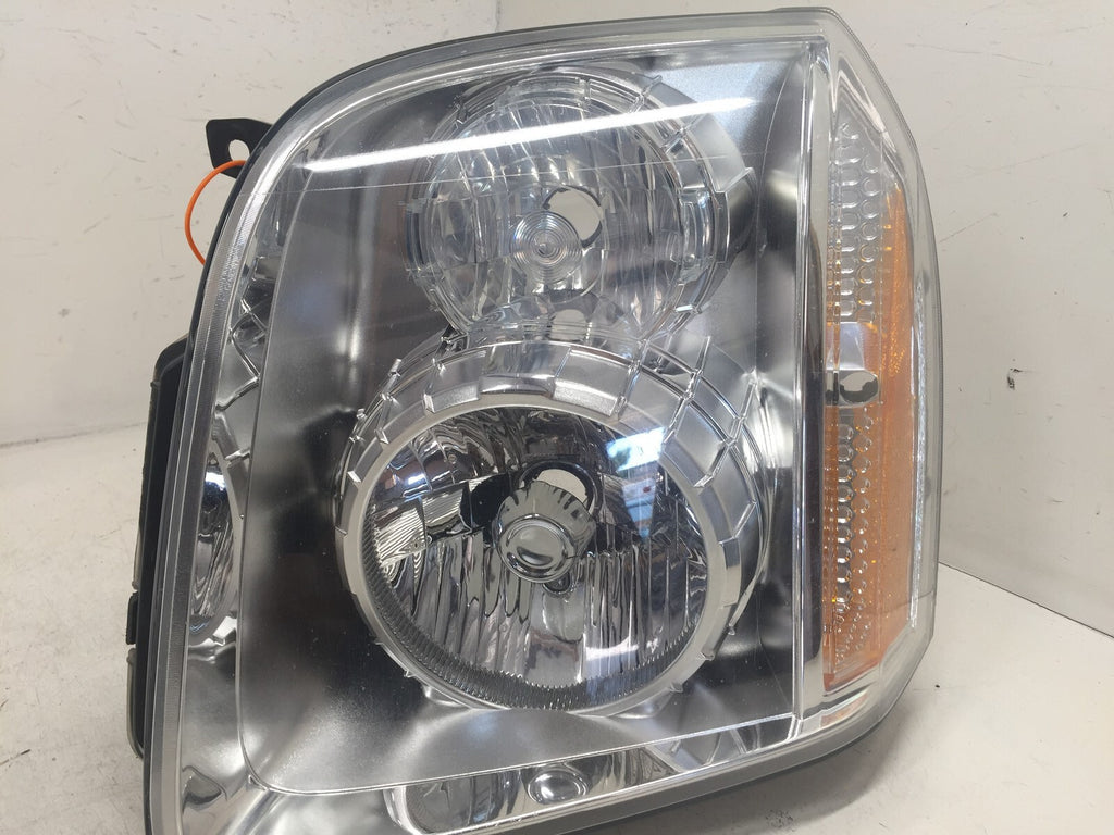 Headlight Damaged Headlamp Left Driver Side GMC Yukon XL 1500 2500 2007-2014 OEM