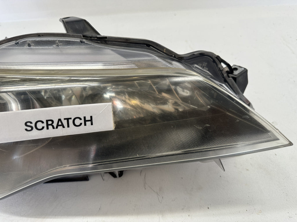 Headlight Damaged Right Passenger RH 2015 2016 2017 Toyota Camry 8111006C80 OEM