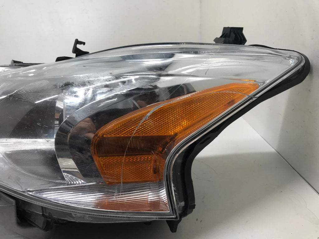Headlight Damaged LH Driver Nissan Altima 4Dr Sedan 2013-2015 260603TA0A OEM