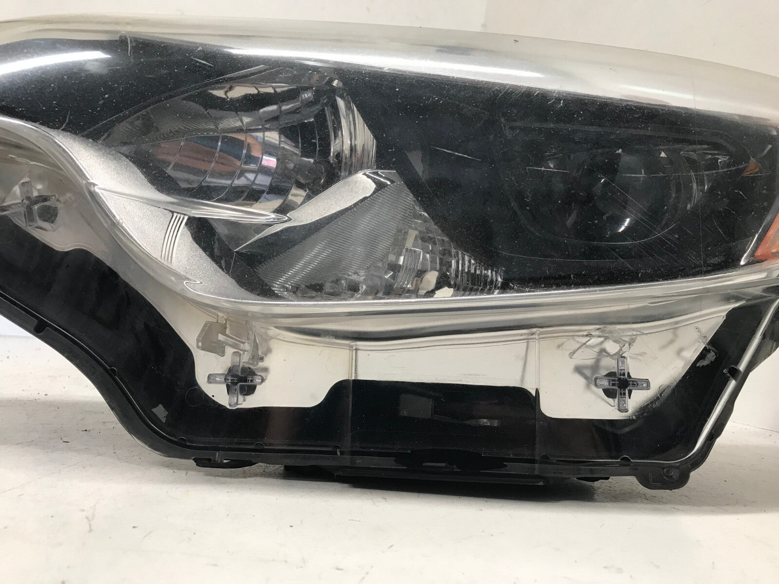 Headlight Damaged Left Driver LH Toyota Corolla 2014 2015 2016 8111002E60 OEM