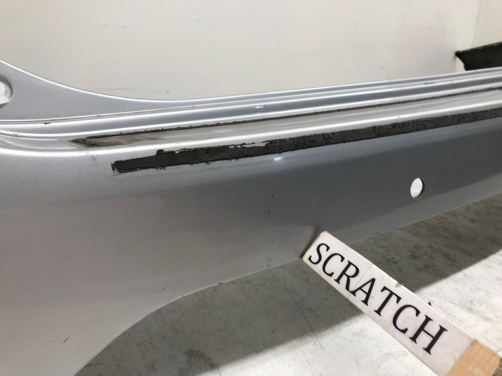 Rear Bumper Cover Silver Kia Sorento EX/Ltd 14-15 w/Sensor Holes 86611-1U500 OEM