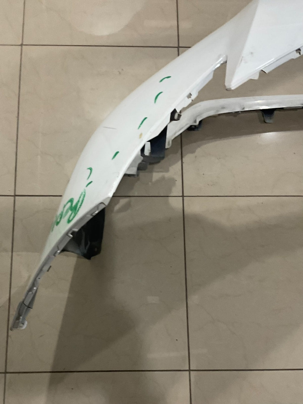 Front Bumper Cover White Toyota Sienna 2020 2021 2022 52119 08100 OEM
