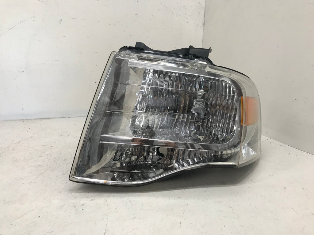 Corner Headlight Damaged Left Driver LH Ford Expedition 2007-2014 OEM