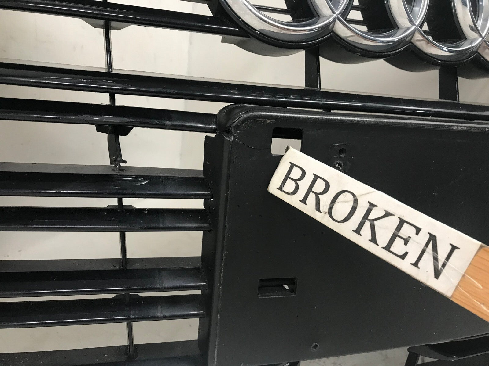 Grill Grille Audi A3 2017-2021 8V5853651T OEM