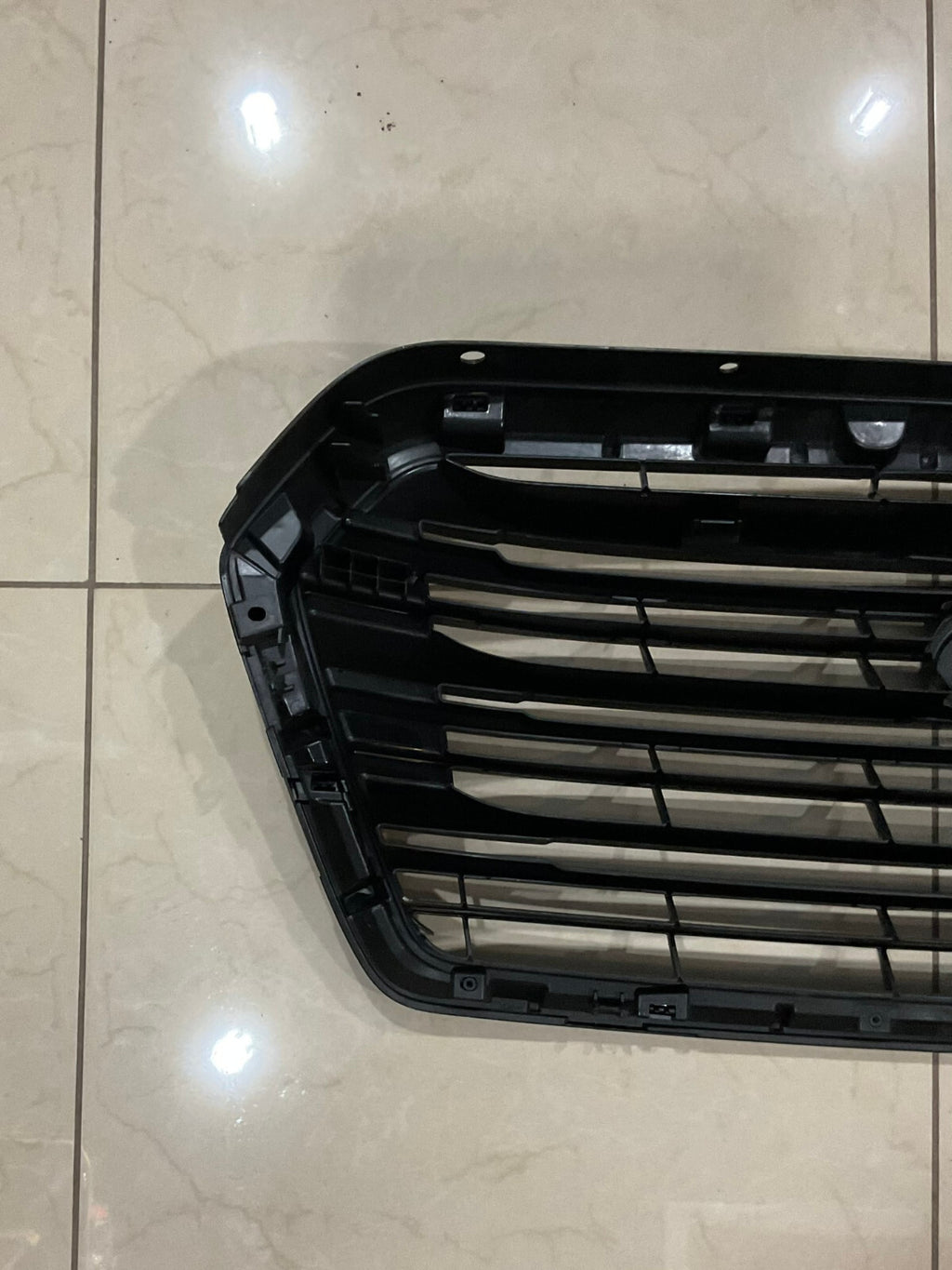 Grille Grill Black 2019-2020 Subaru Ascent 91122-XC00A OEM