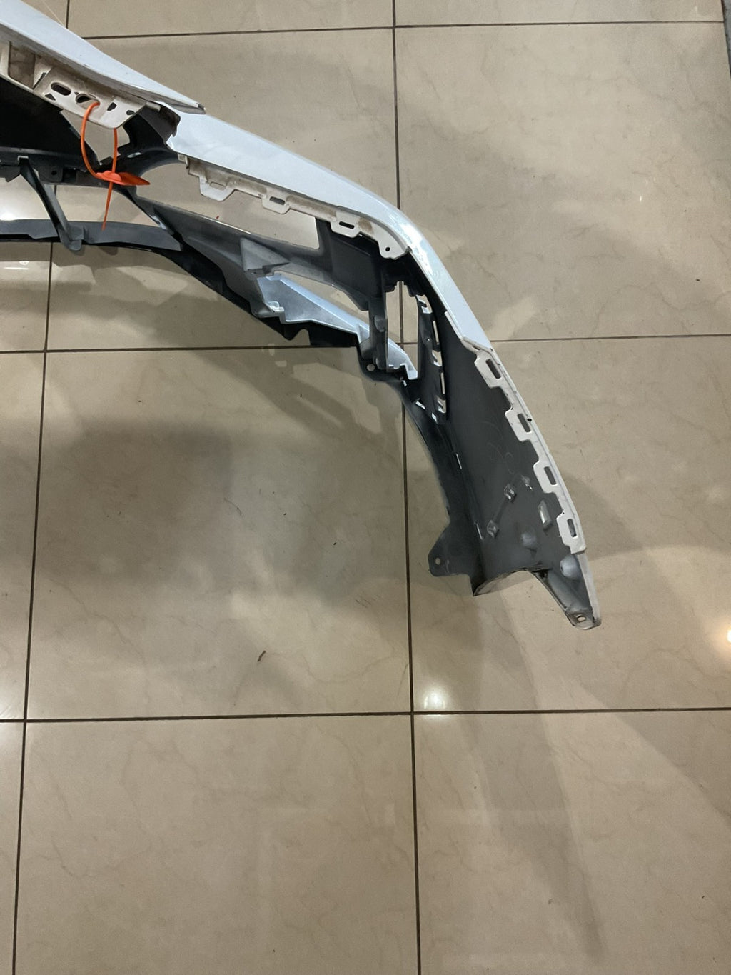 Front Bumper Cover White Subaru WRX 2022-2024 57704vc200 OEM
