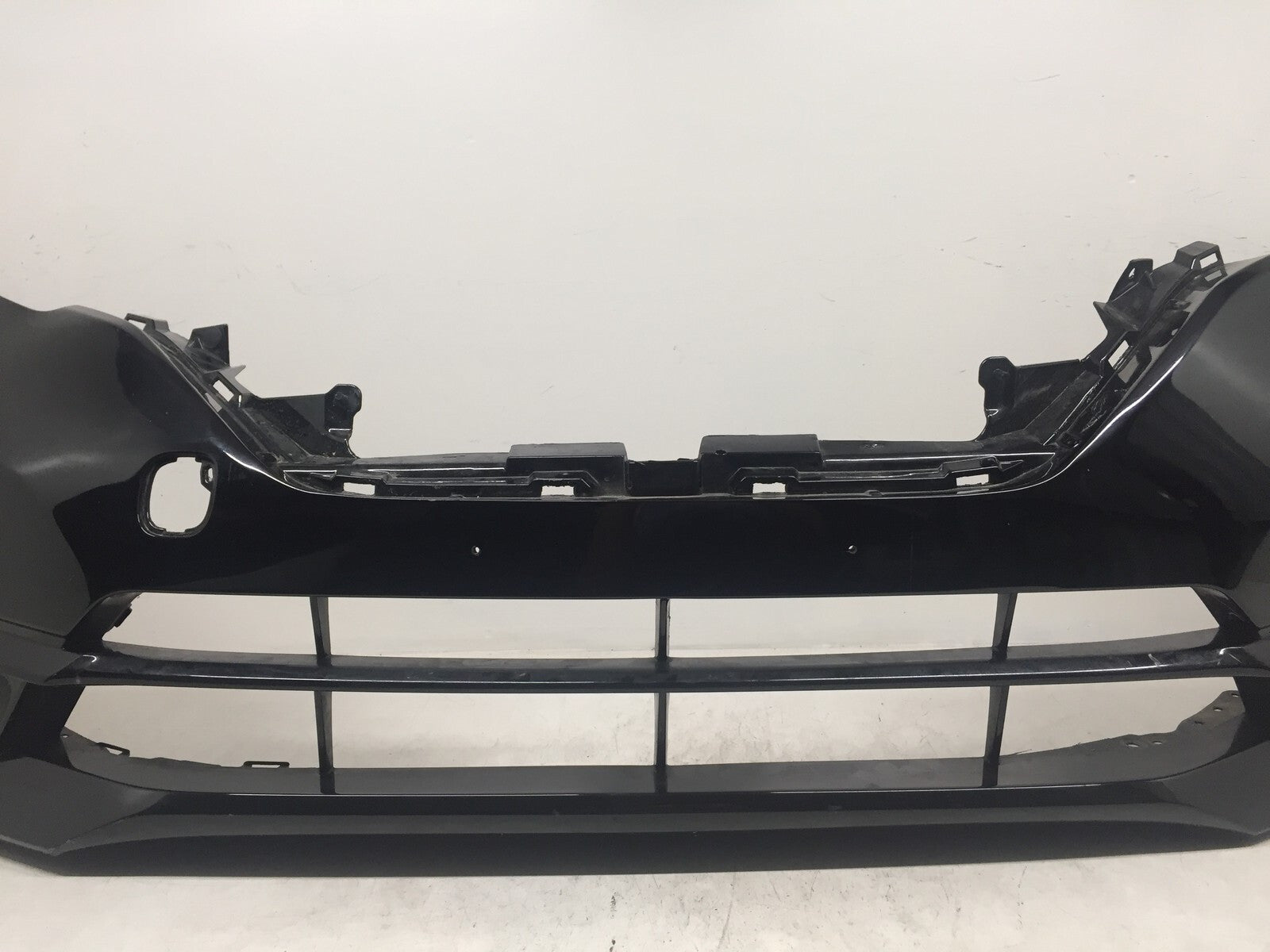 Front Bumper Cover Nissan Versa Note S S Plus SL SR SV 2017 2018 62022-9ME0H OEM