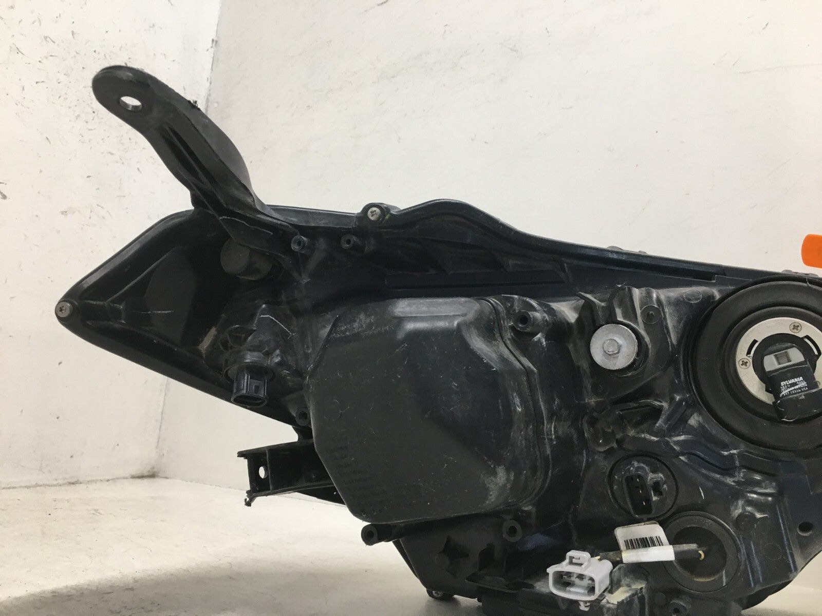 Headlight Damaged Headlamp Driver LH Toyota Corolla 2014-2016 81150-02E60 OEM