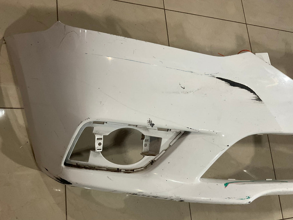 Front Bumper Cover White Nissan Sentra S/SL/SV/SR/Turbo 16-18 62022+3YU0H OEM
