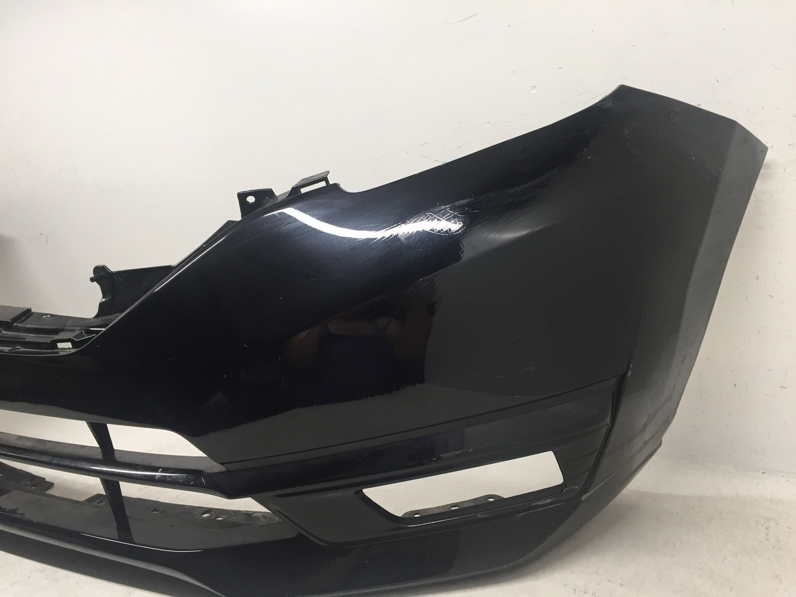 Front Bumper Cover Nissan Versa Note S S Plus SL SR SV 2017 2018 62022-9ME0H OEM