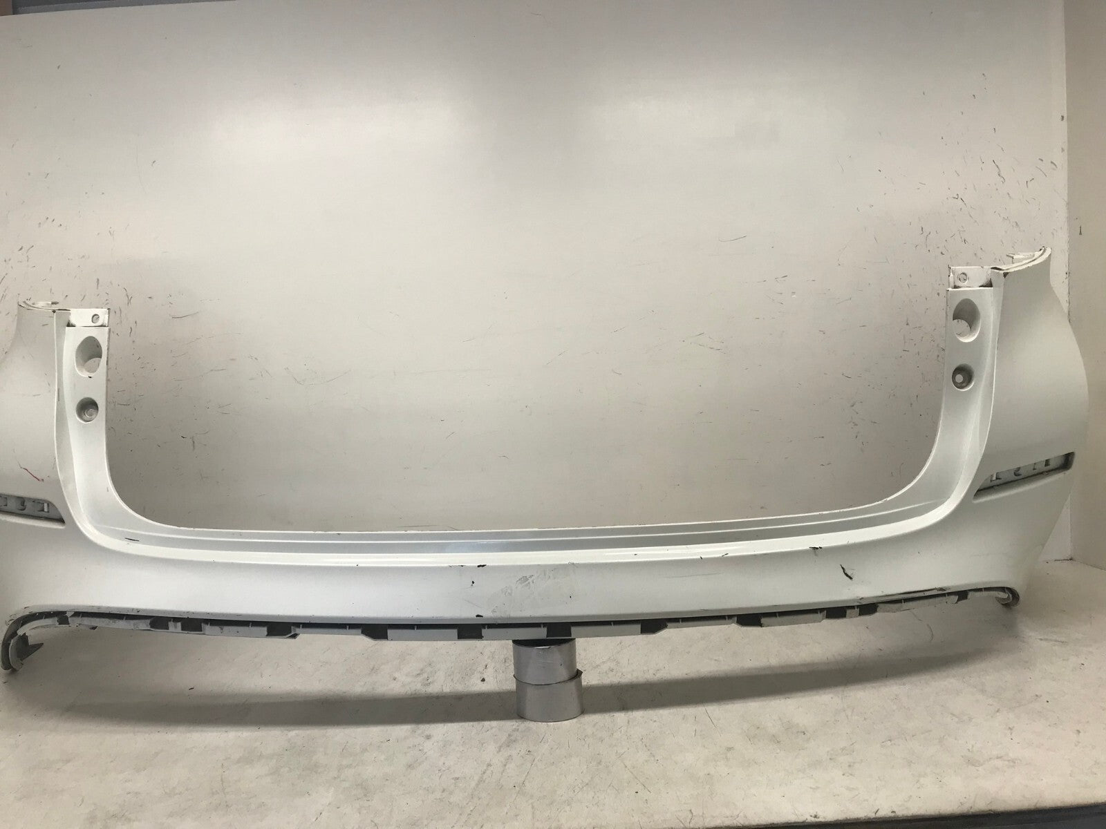 Rear Upper Bumper Cover Nissan Murano S/SL/SV/Platinum 2015-2018 85022-5AA0H OEM