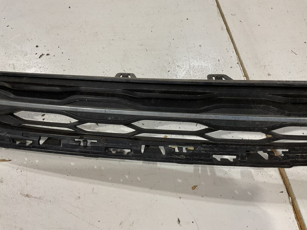 Grill Grille Black/Missing Trim 2016-2018 Chevy Chevrolet Malibu 16-871B OEM