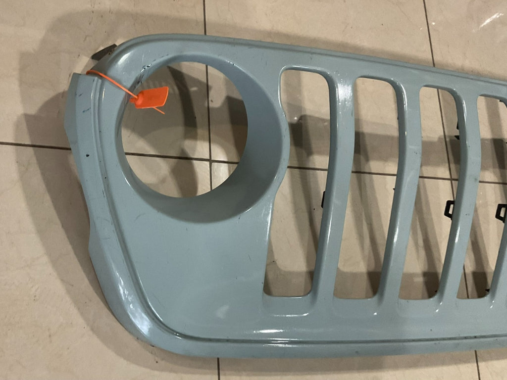 Grill Grille Grey 18-23 Wrangler JL Gladiator 68342087aa OEM