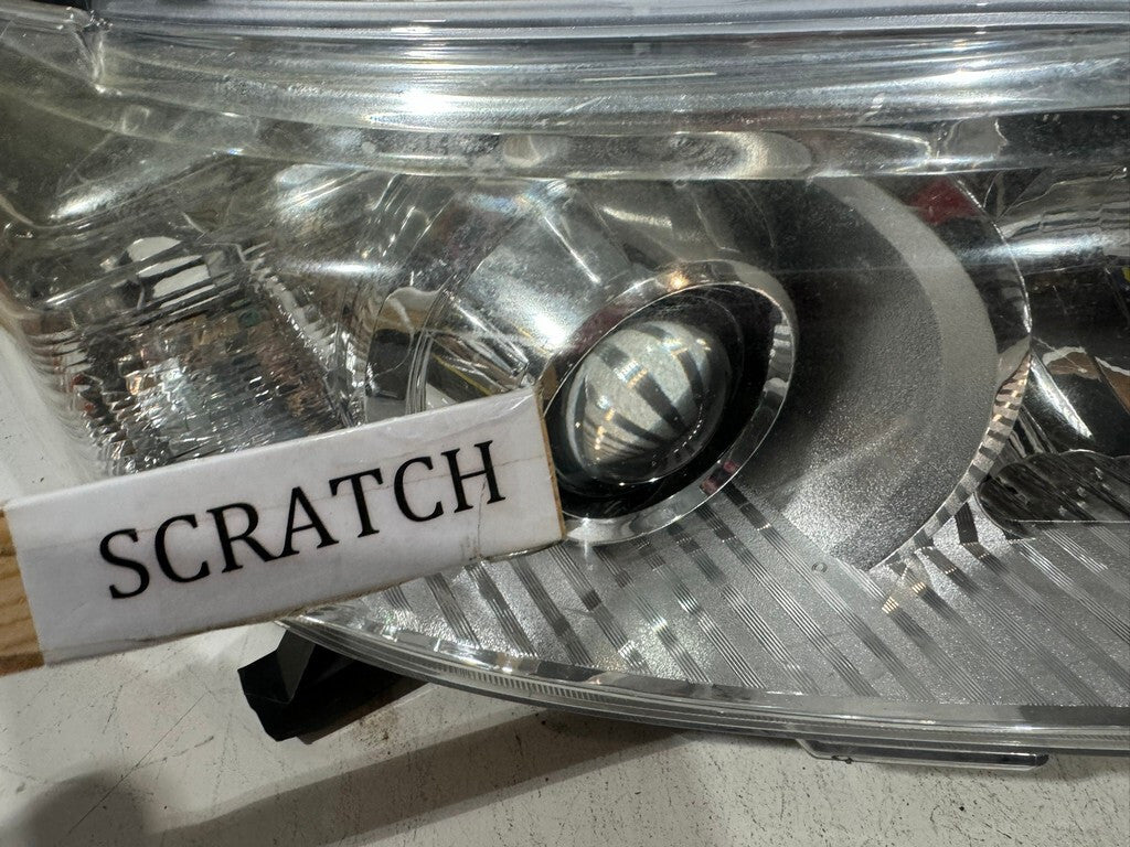 Headlight Damaged 2011-2019 Toyota Sienna Right RH Passenger 3457NAK-CF OEM