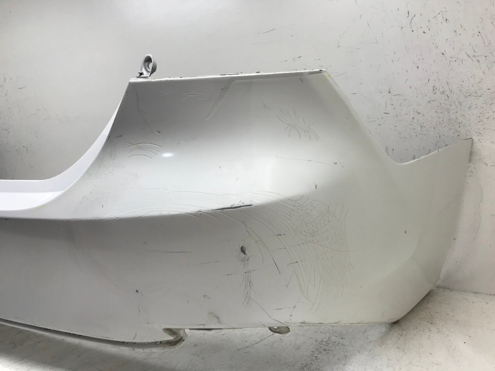 Rear Bumper Cover Toyota Camry SE XSE Hybrid SE 4X7 White 18 19 52159-06B30 OEM2