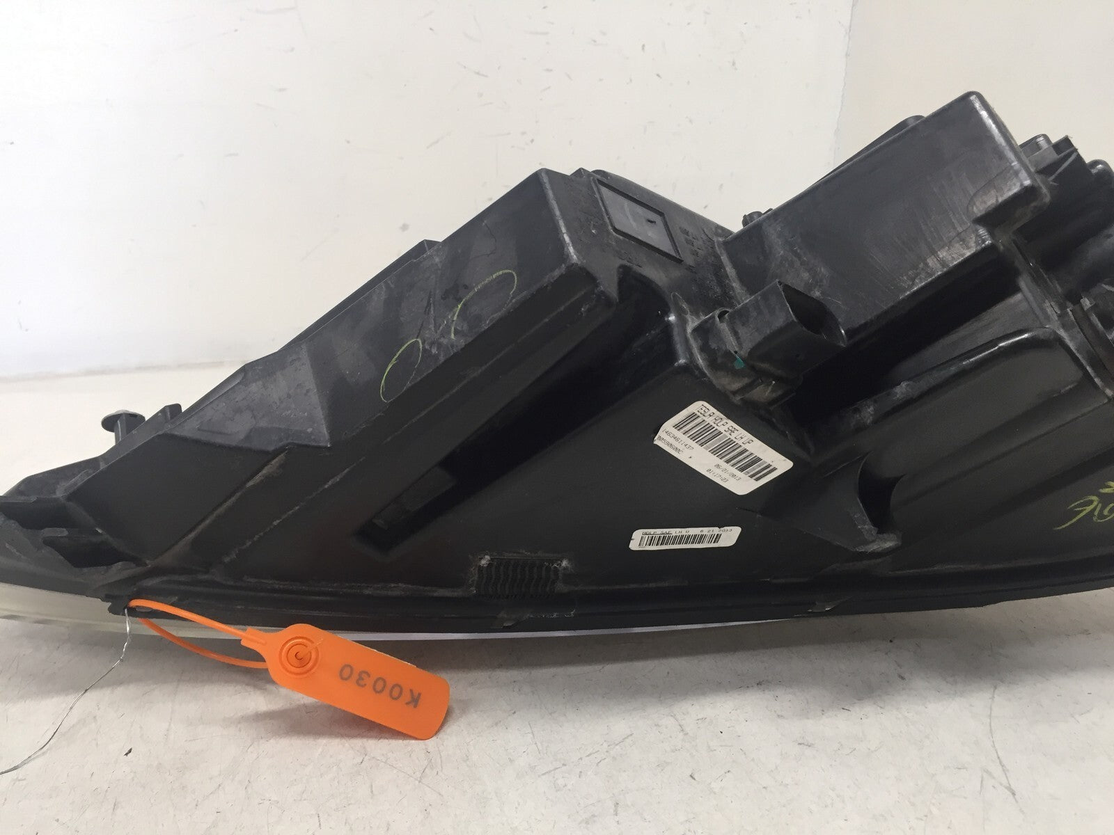 HID Headlight Headlamp Left Driver LH Tesla Model S 16 17 6005906-00-D OEM