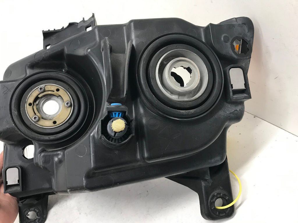 Headlight Damaged Passenger RH Jeep Grand Cherokee 2011 2012 2013 55079378AE OEM