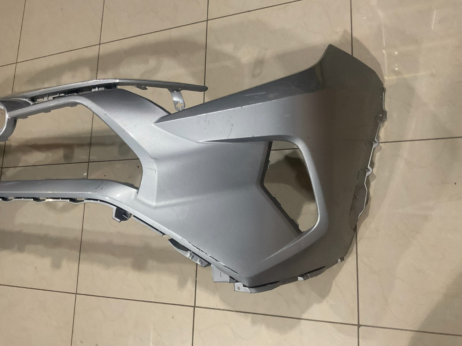 Front Bumper Cover Silver 2019-2021 Toyota RAV4 LE/XLE/Hybrid LE 52119 0r200 OEM