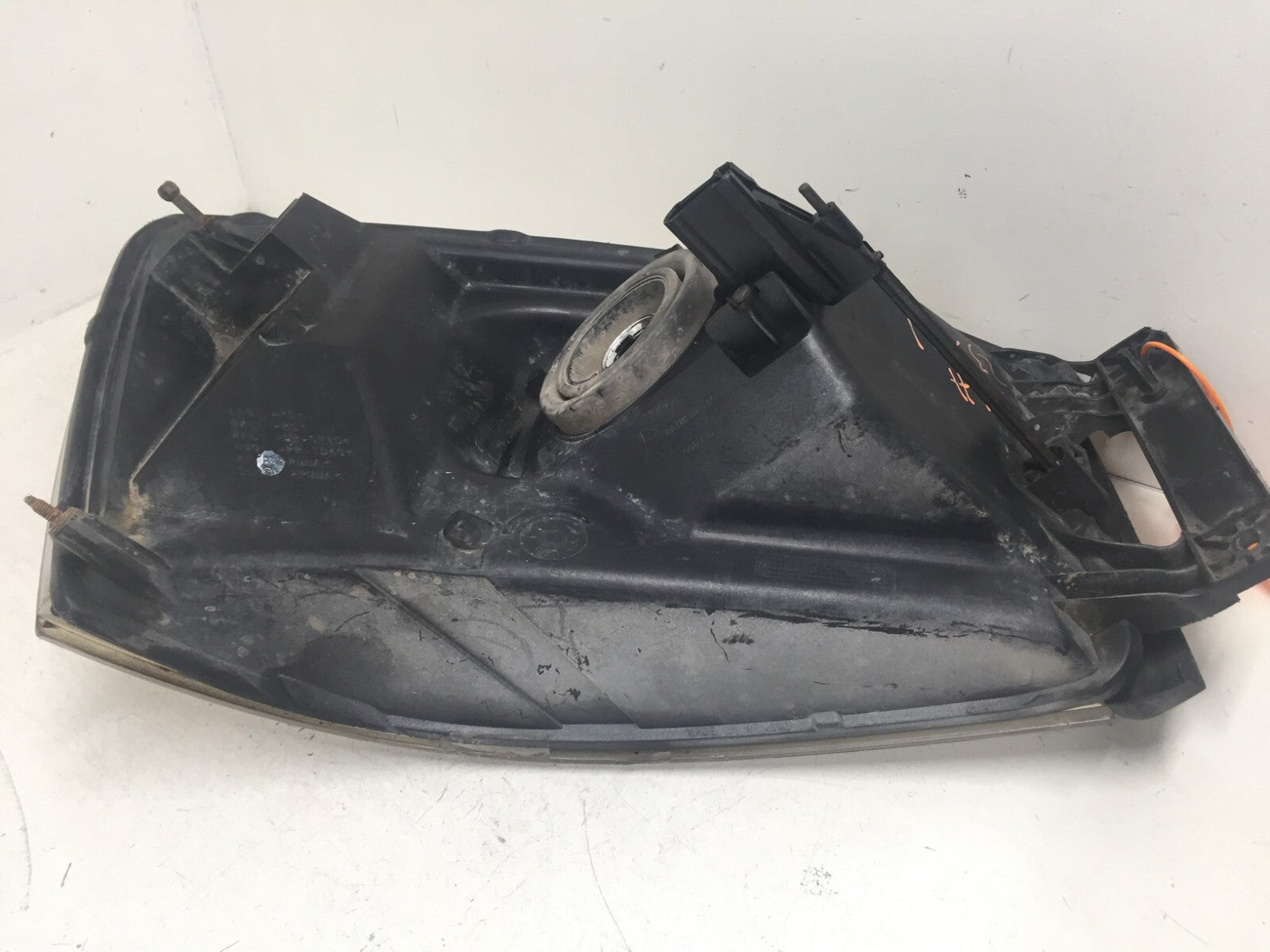 Head light Damaged Driver LH Left  Dodge Ram 1500 2500 3500 2006-2008 50693B OEM