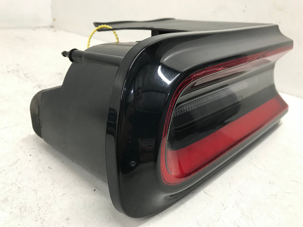 Tail light Damaged Left LH Driver Dodge Challenger 2015-2019 68174069AF OEM