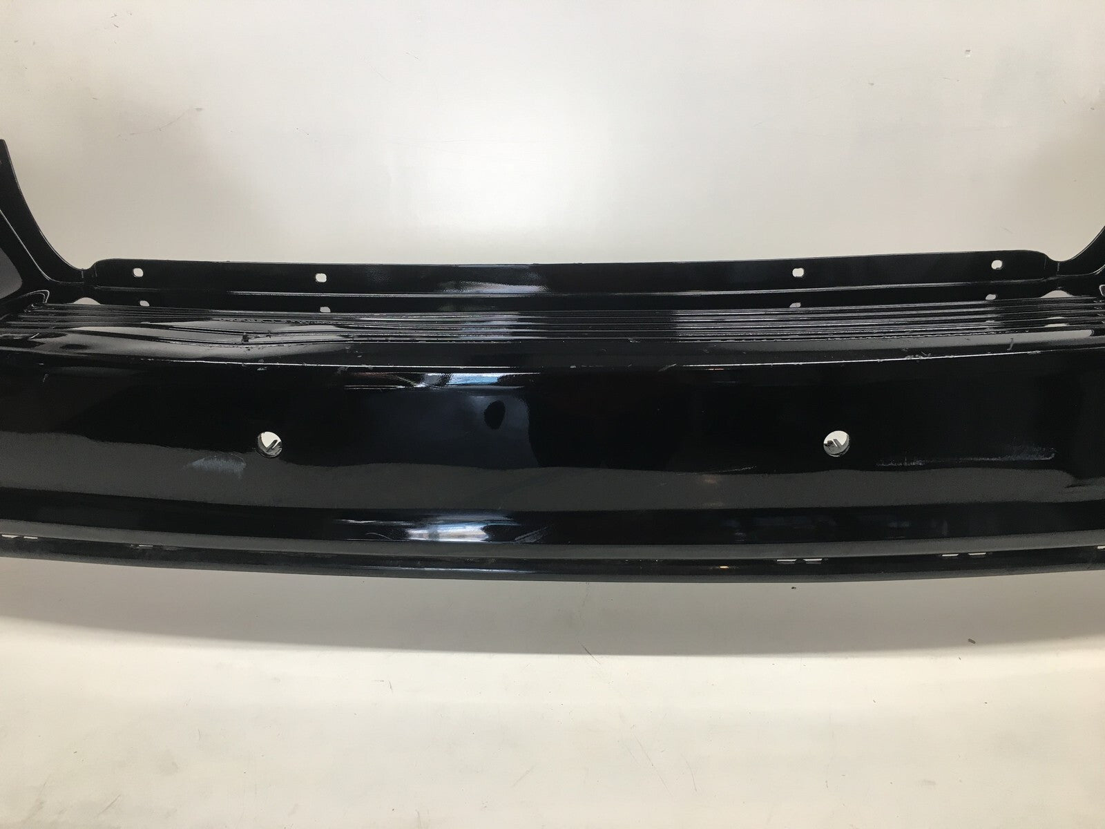 Rear Upper Bumper Cover Dodge Journey RT/Mainstreet/Lux w/o Sensors 11-15 OEM