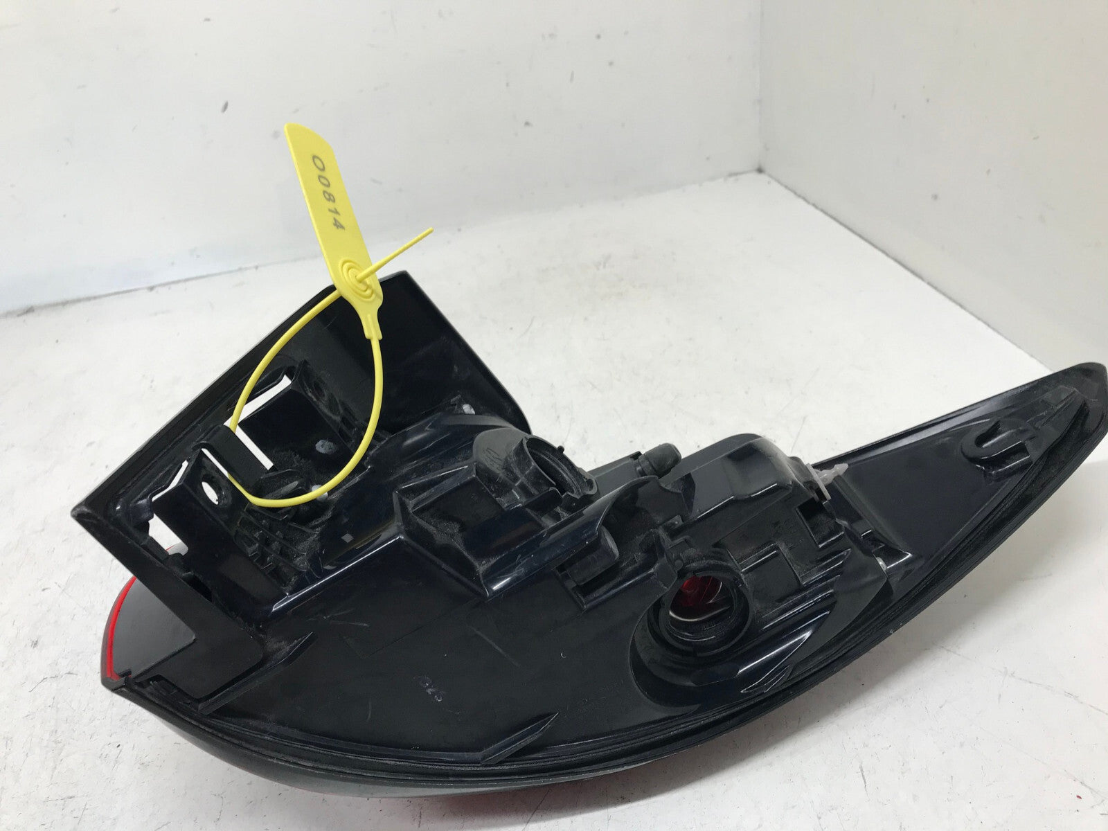 Tail light Damaged Left LH Driver Mazda CX5 CX-5 2017 2018-2021 KB8A-51-150F OEM