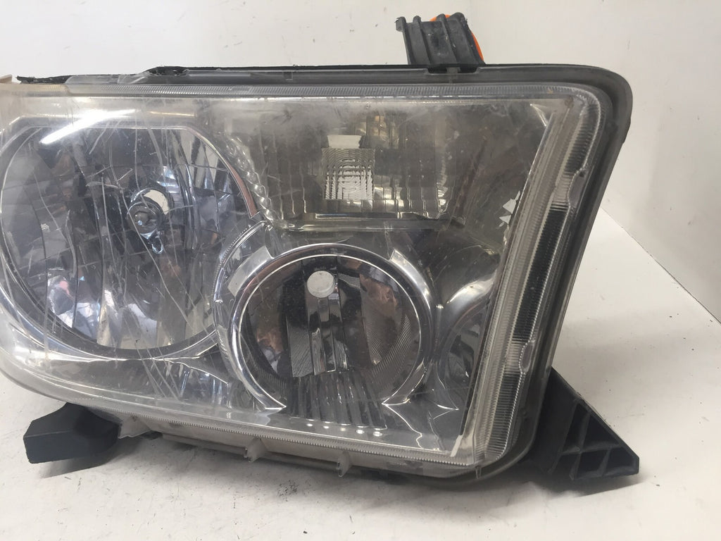 Halogen Headlight Damaged Right Passenger RH Toyota Sequoia Tundra 2008-2013 OEM