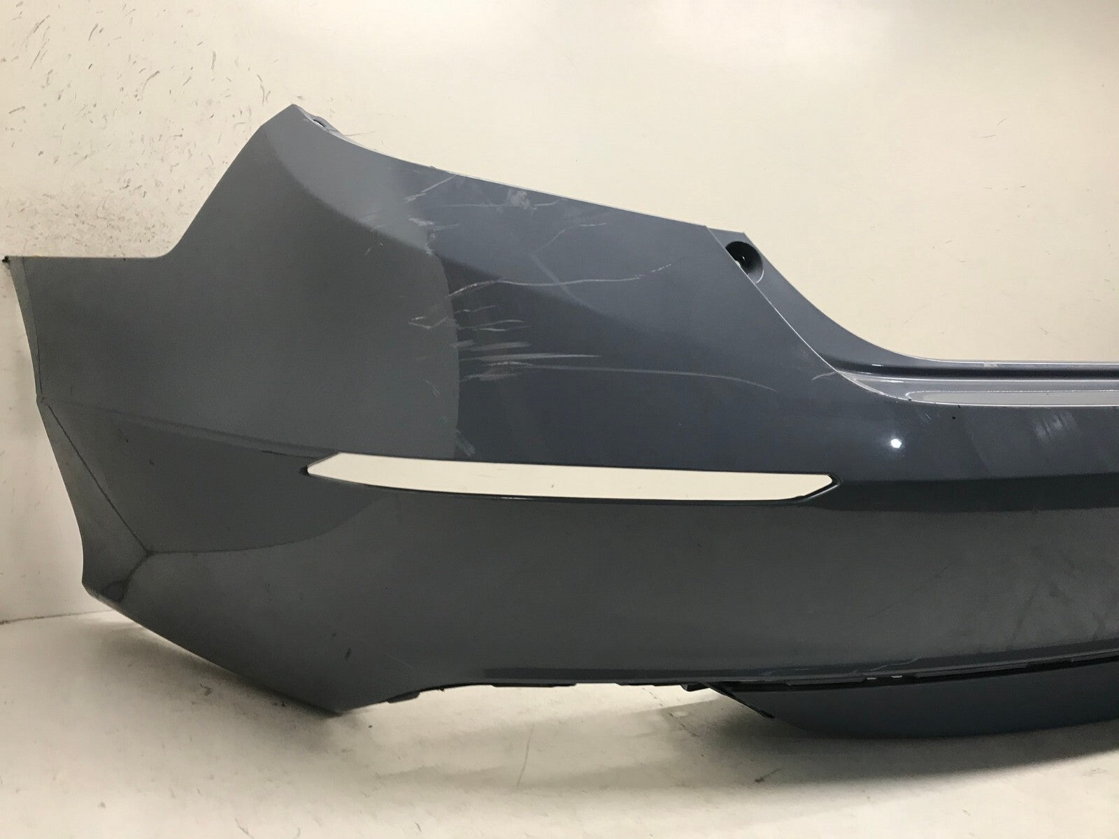 Rear Bumper Cover Gray Honda Accord EX EX L Hybrid 2018 2019 71501-TVA-A000 OEM