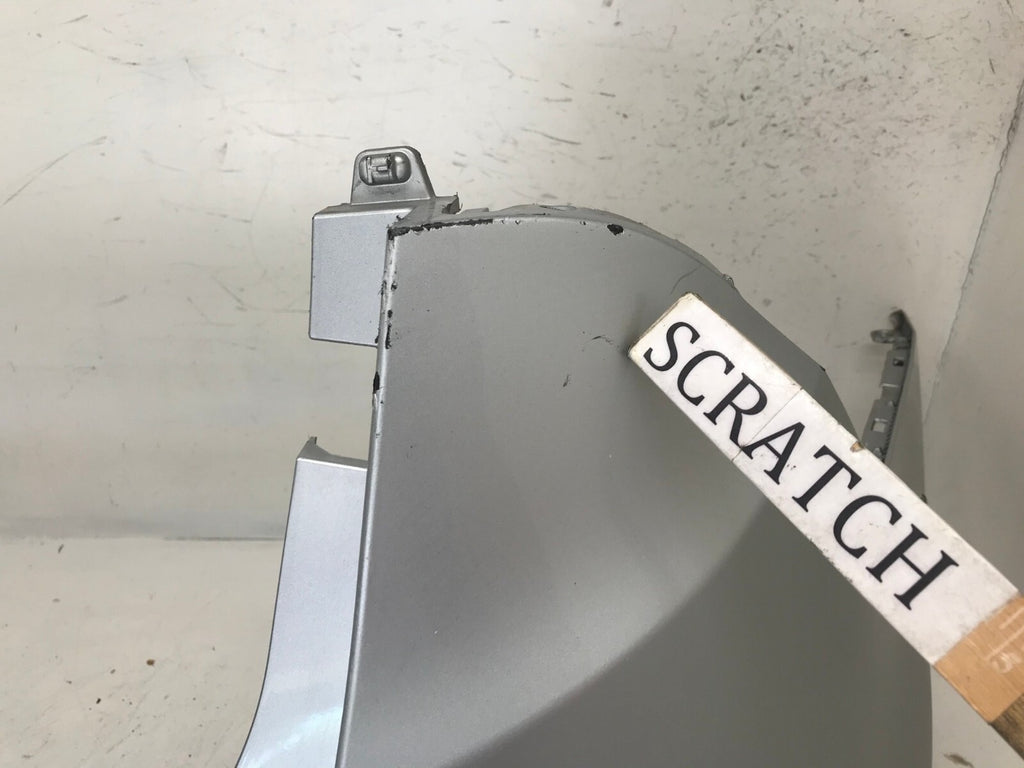 Rear Bumper Cover Silver Hyundai Santa fe 2016-2017 86512-4Z500 OEM