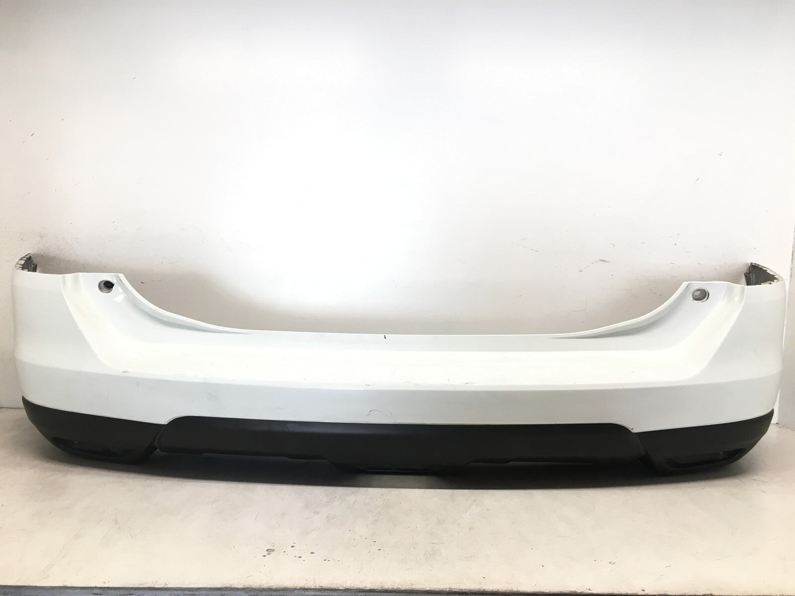 Rear Bumper Cover Nissan Rogue S SL SV 2014-2016 85022-5HA0A OEM2