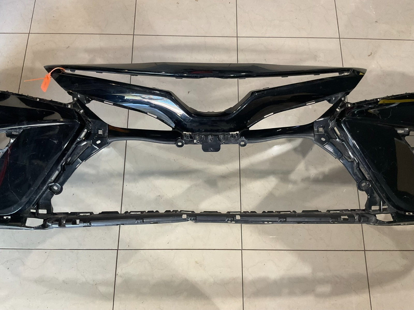 Front Bumper Cover Black Toyota Camry SE XSE Hybrid SE 2018-2020 52119+06e20 OEM