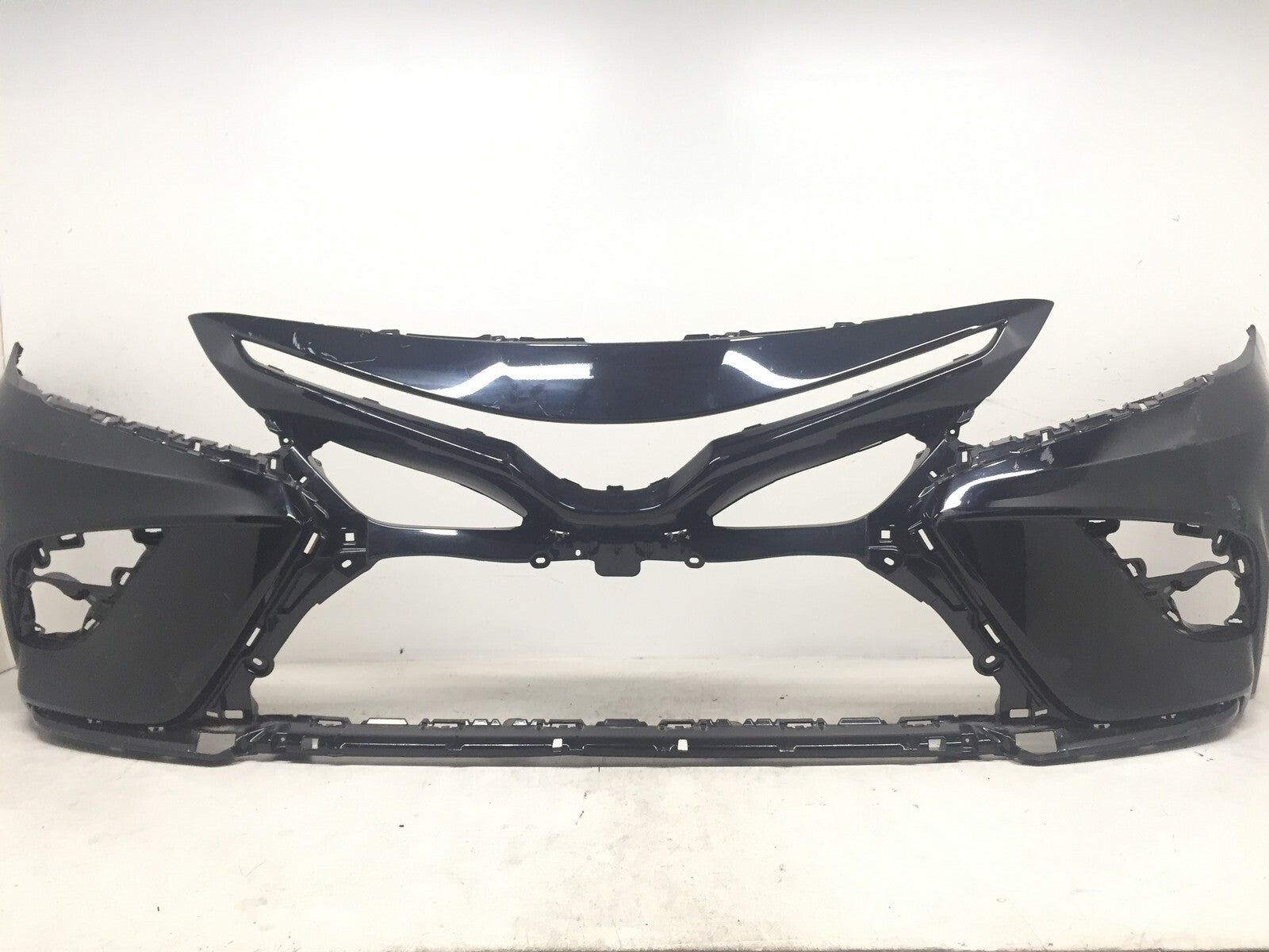 Front Bumper Cover Toyota Camry SE XSE Hybrid SE 218 2018-2020 52119-06E20 OEM