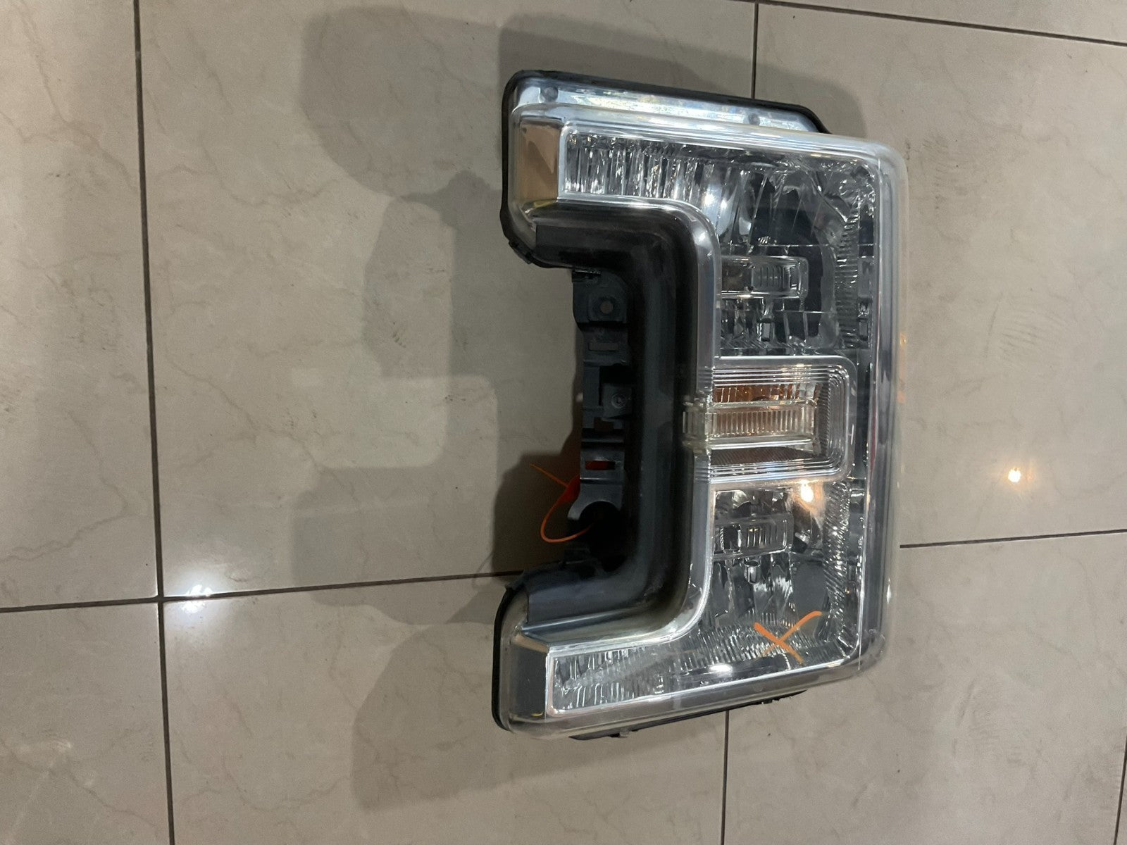 Headlight Left Driver LH Ford F250 F350 2017 - 2019 hc3b-13006+af OEM