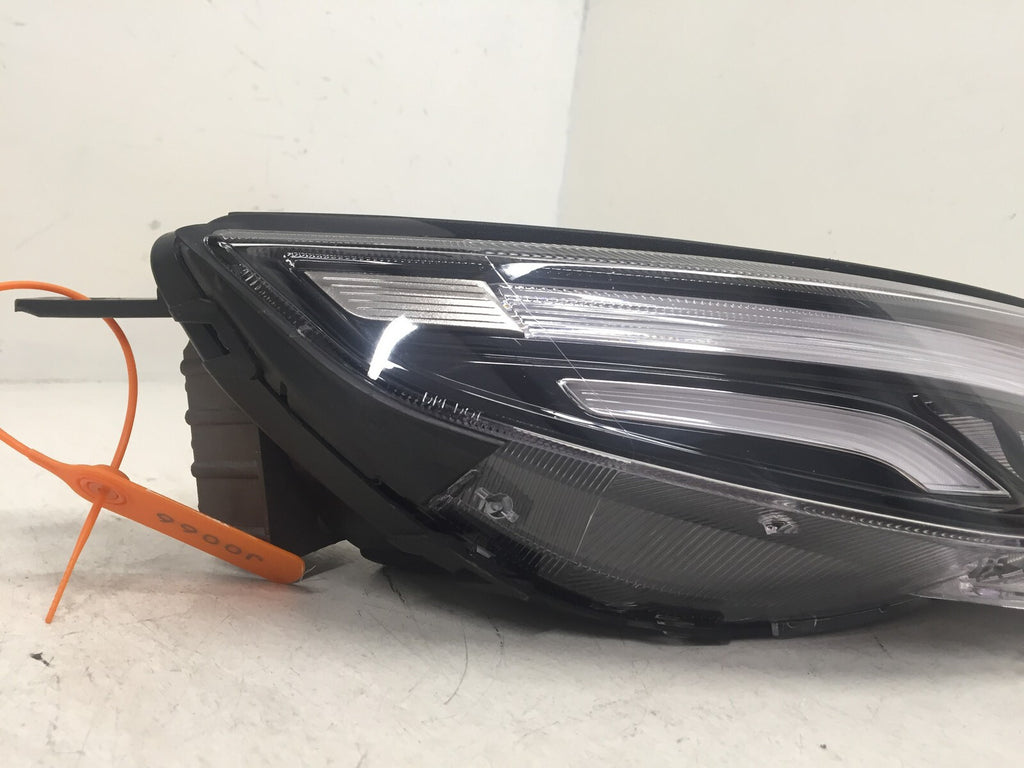 Daytime Running light Damaged Upper Mount Hyundai Palisade 2020 92208-S8010 OEM