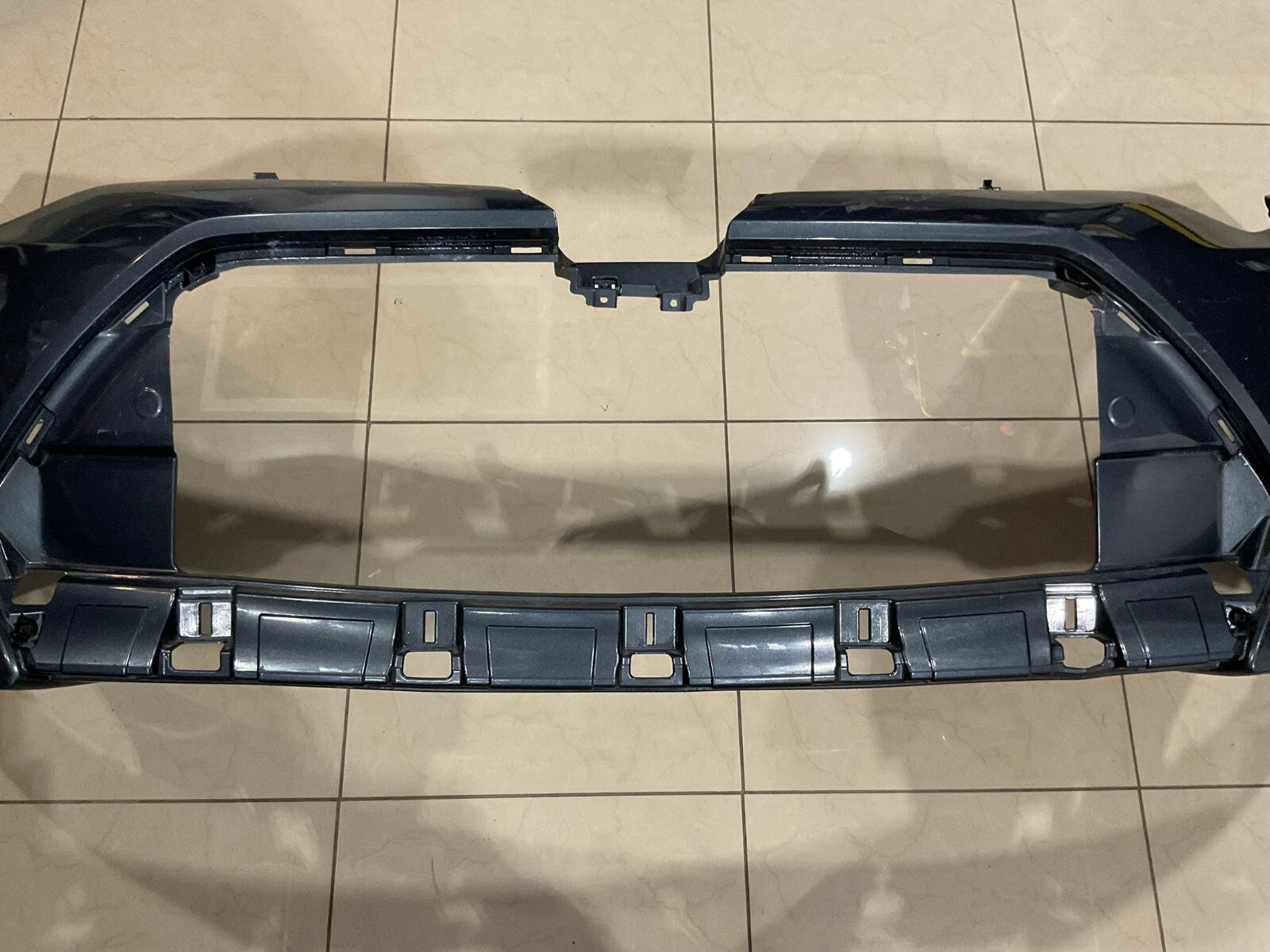 Front Bumper Cover Grey Toyota Corolla L/LE/LE Eco/XLE 2017-2018 52119+02L40 OEM
