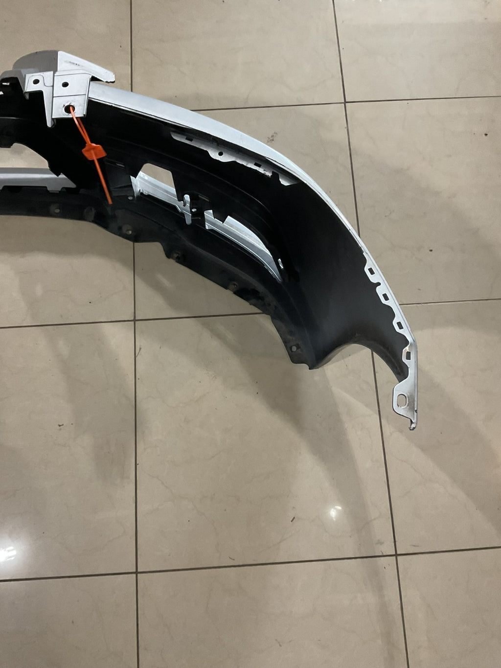 Front Bumper Cover Silver 2013-2015 Nissan Sentra 62022 3sh0h OEM