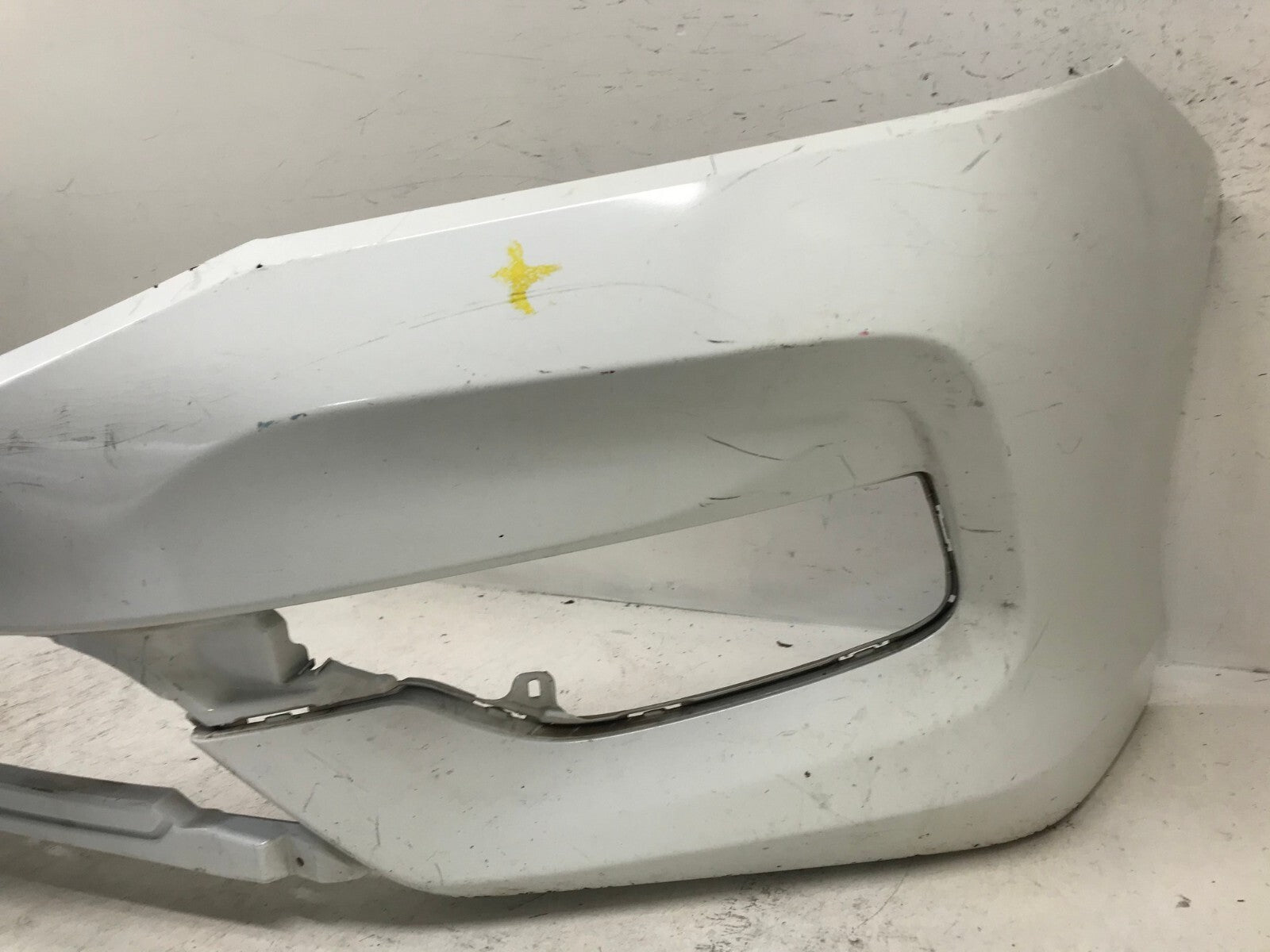 Front Bumper Cover White Honda Accord EX LX EX L Sport Touring Hybrid 13-15 OEM