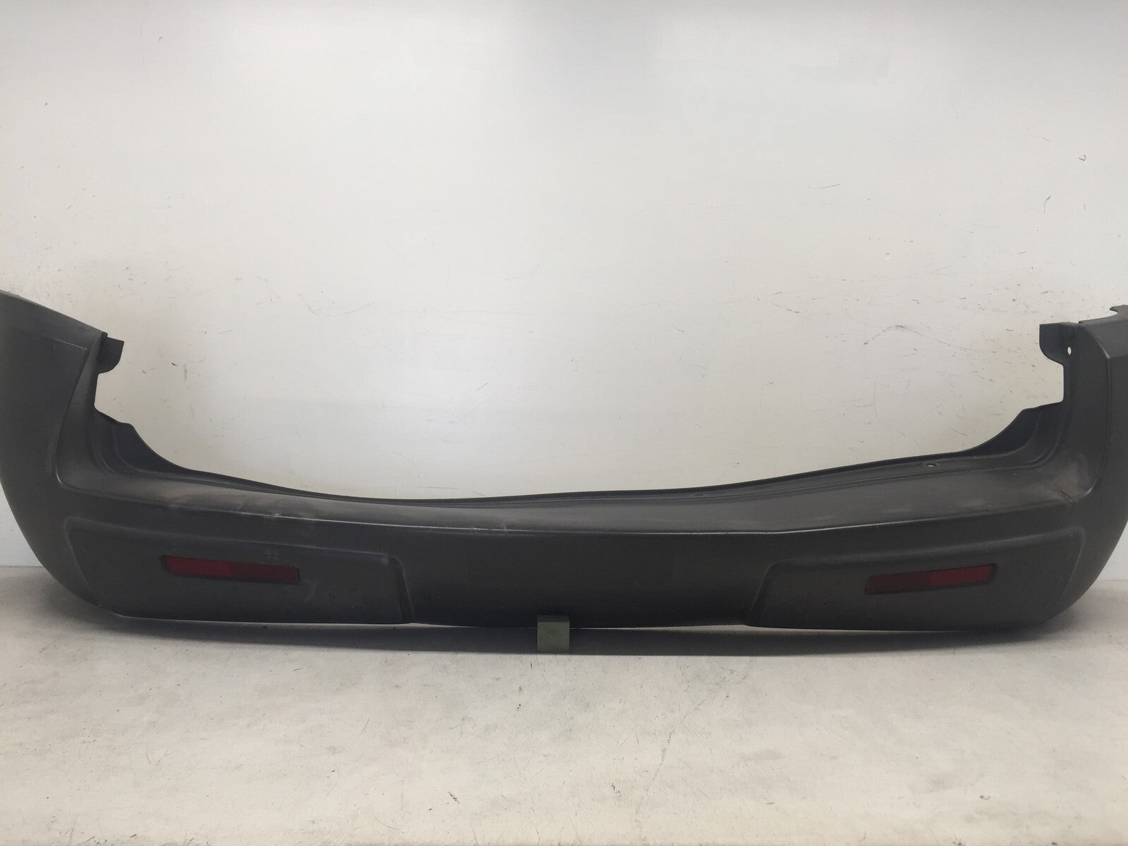 Rear Bumper Cover Saturn Vue 2002-2005 22691601 OEM