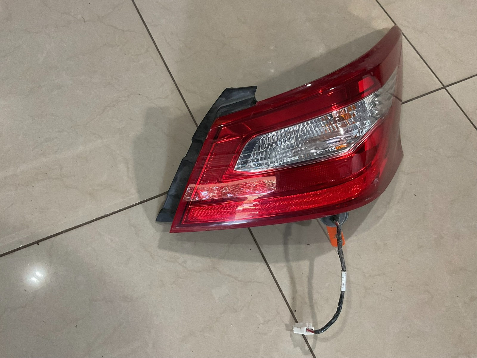 Tail Light Right RH Passenger Nissan Altima 2016 2017 2018 CAPA