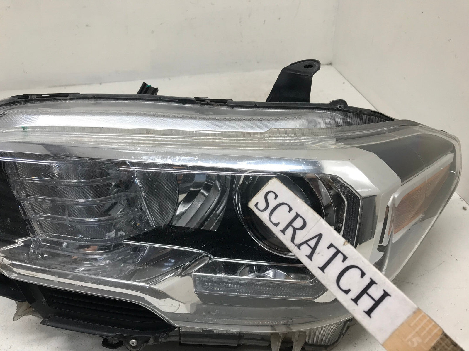 Halogen Headlight Damaged LED DRL Left Driver LH Toyota Tacoma 2016 -2019 OEM4