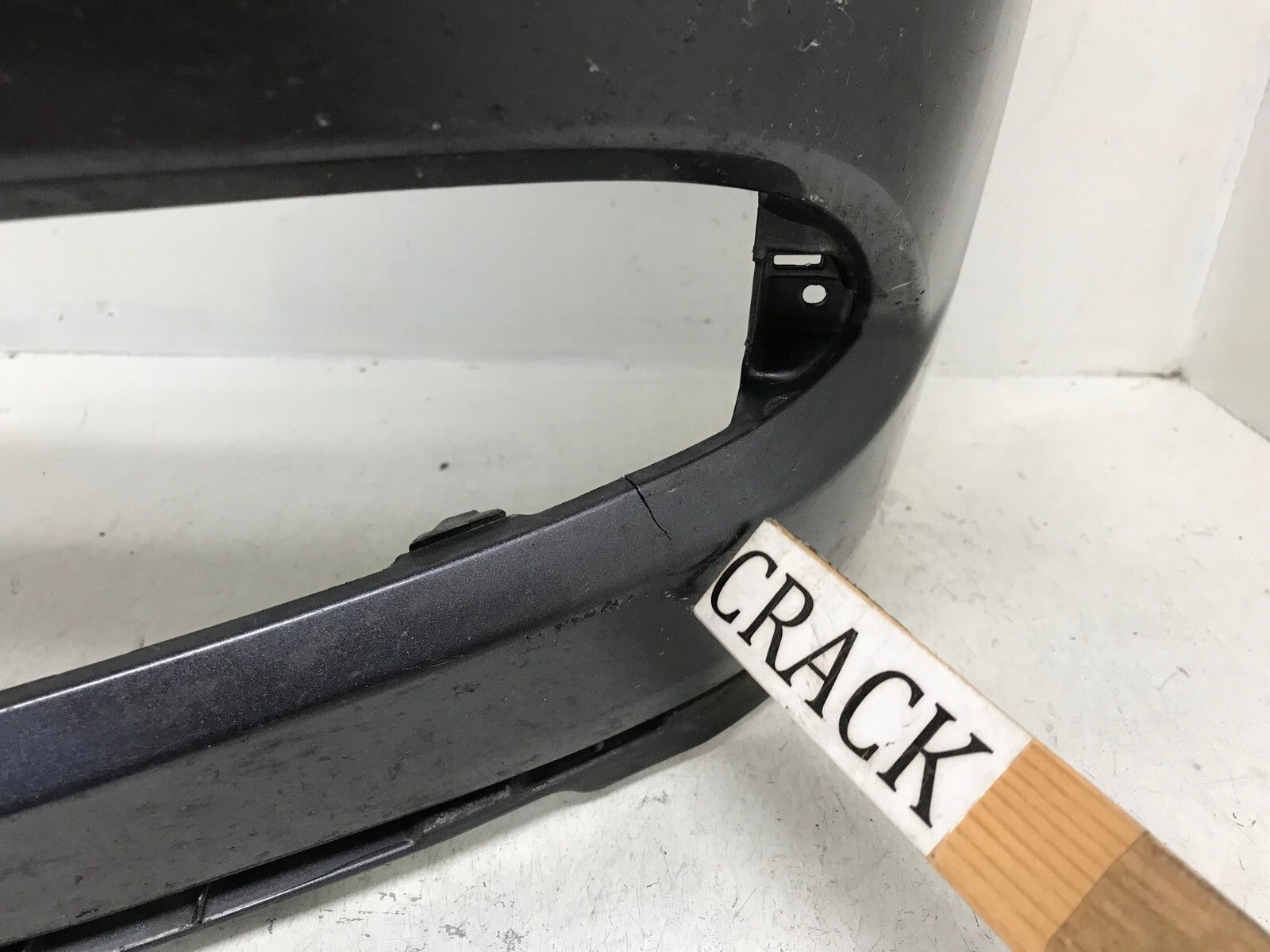 Front Bumper Cover Honda HR V EX LX EX L 2016-2018 71101-T7W-A00 OEM3