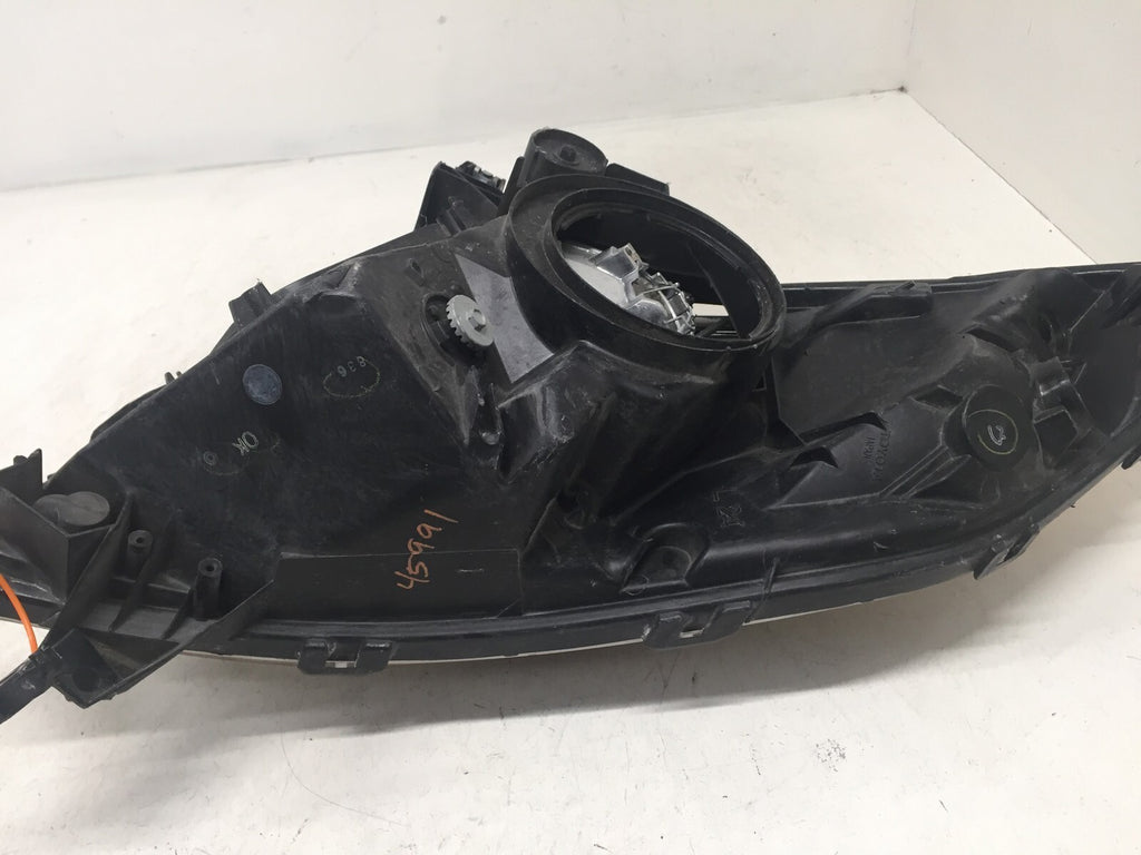 Headlight Halogen Driver Left LH Toyota Prius 2006-2009 OEM2